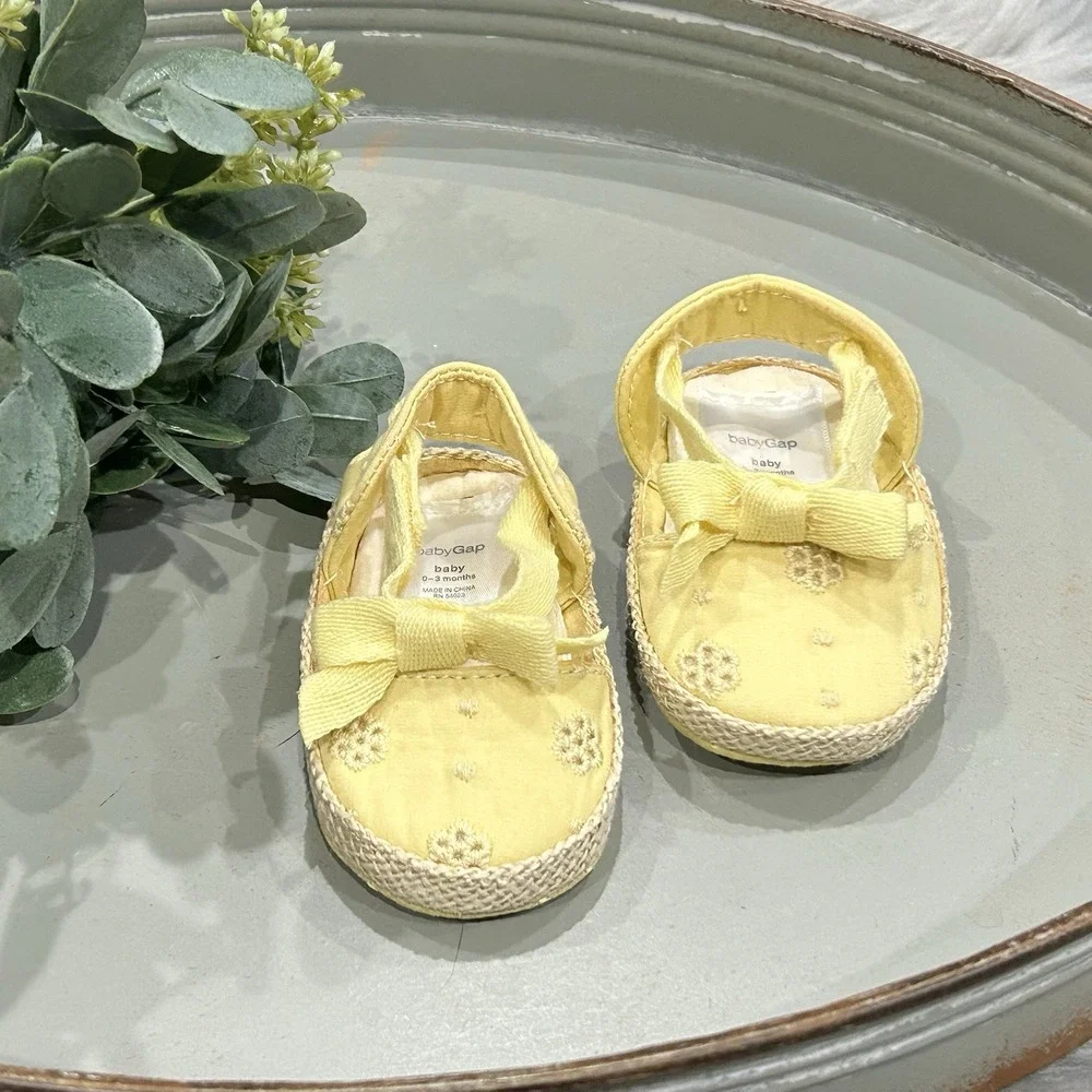 Baby‎ Gap Vintage Infant Girls Yellow Espadrille Crib Shoes Size 0-3 Months